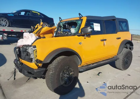 2022 Ford Bronco Wildtrak z USA, uszkodzony, nr VIN 1FMEE5DP2NLB30150